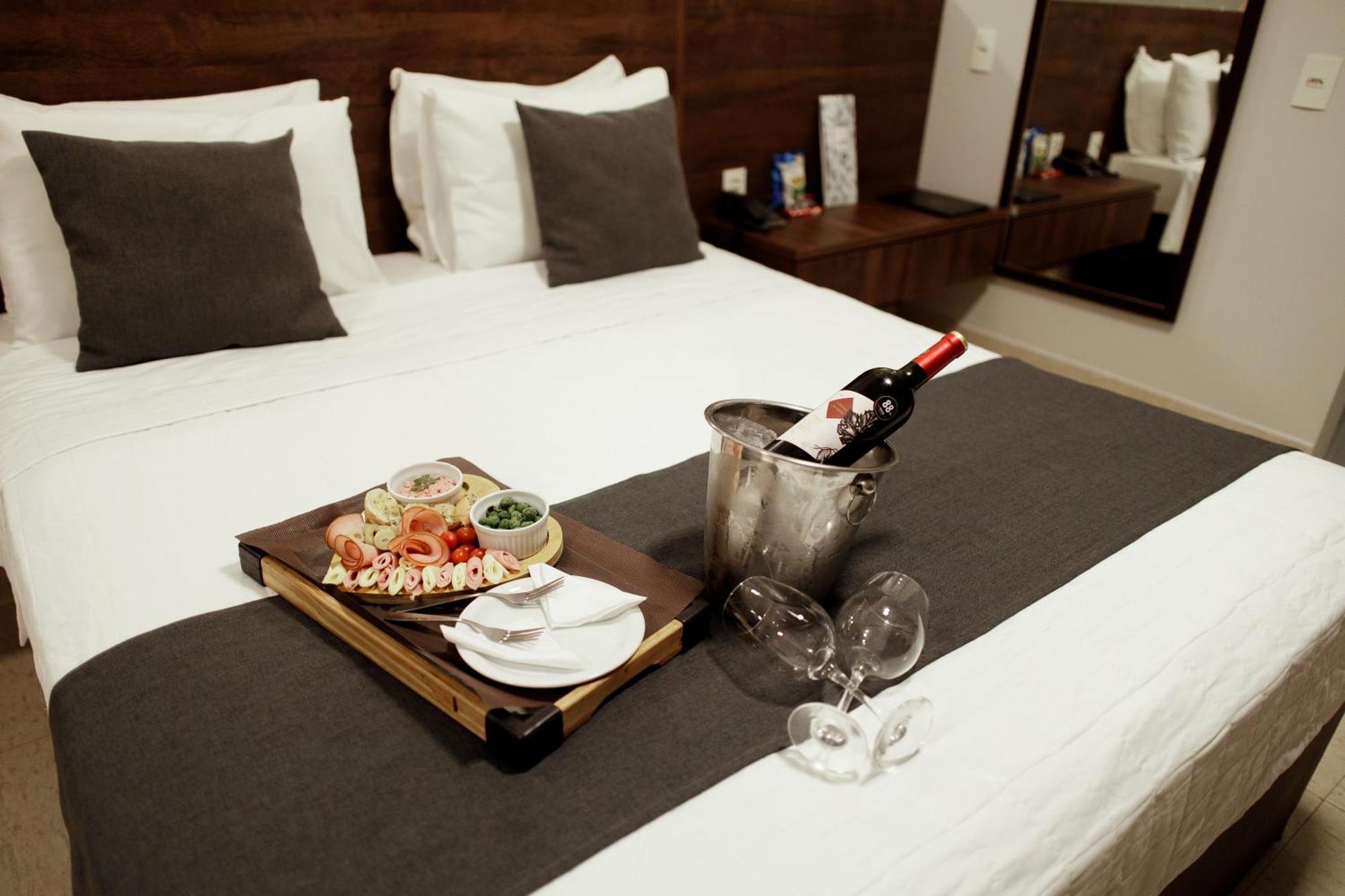 Roma Hotel By H Hoteis - Airport Núcleo Bandeirante 외부 사진